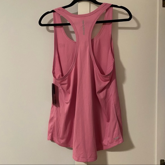 New Balance workout racerback tank top in pink, size L ✨ - Picture 2 of 5